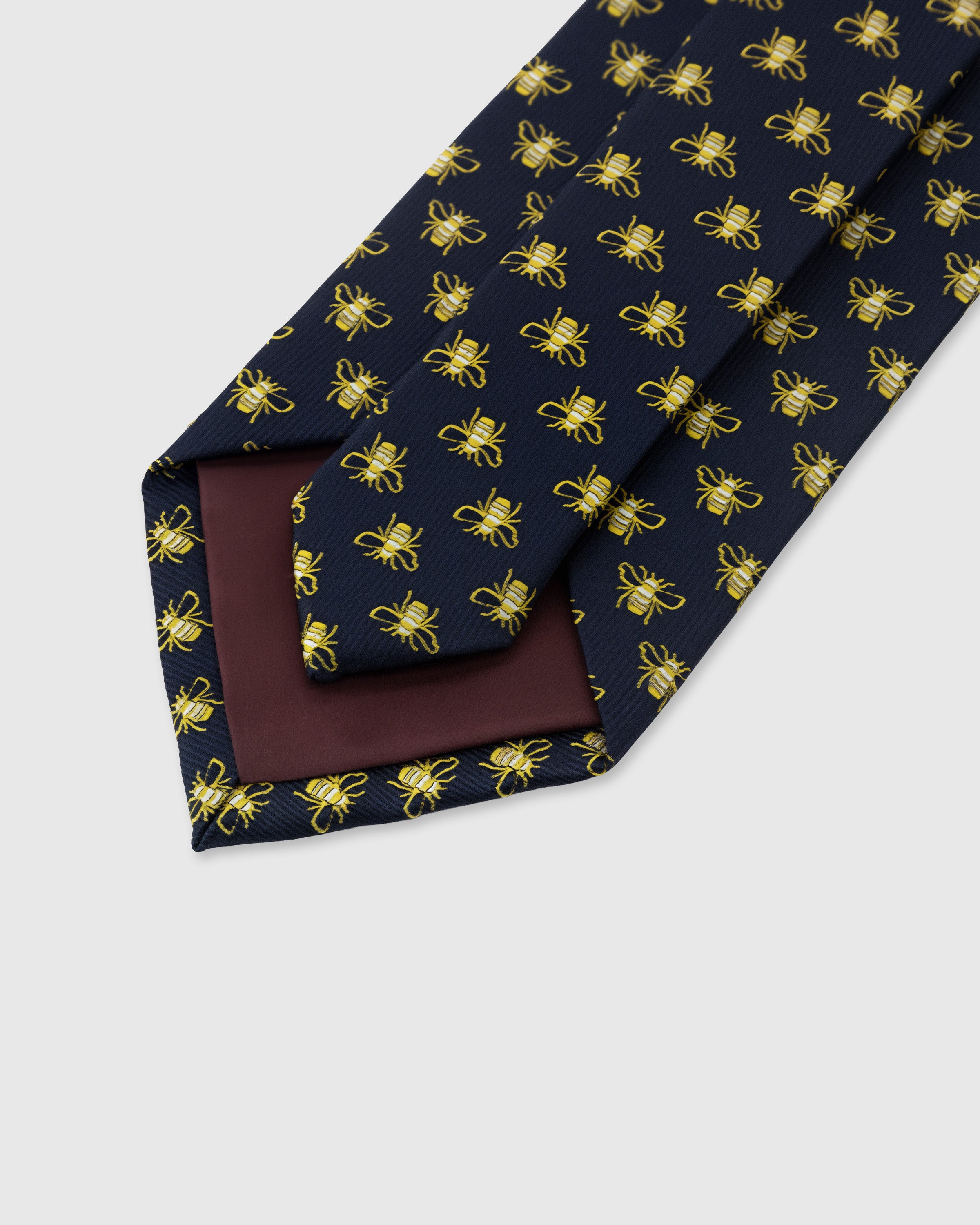 STICKYZOO Midnight Bee Tie showing structured interlining and dimensional knot, 145 x 8 cm