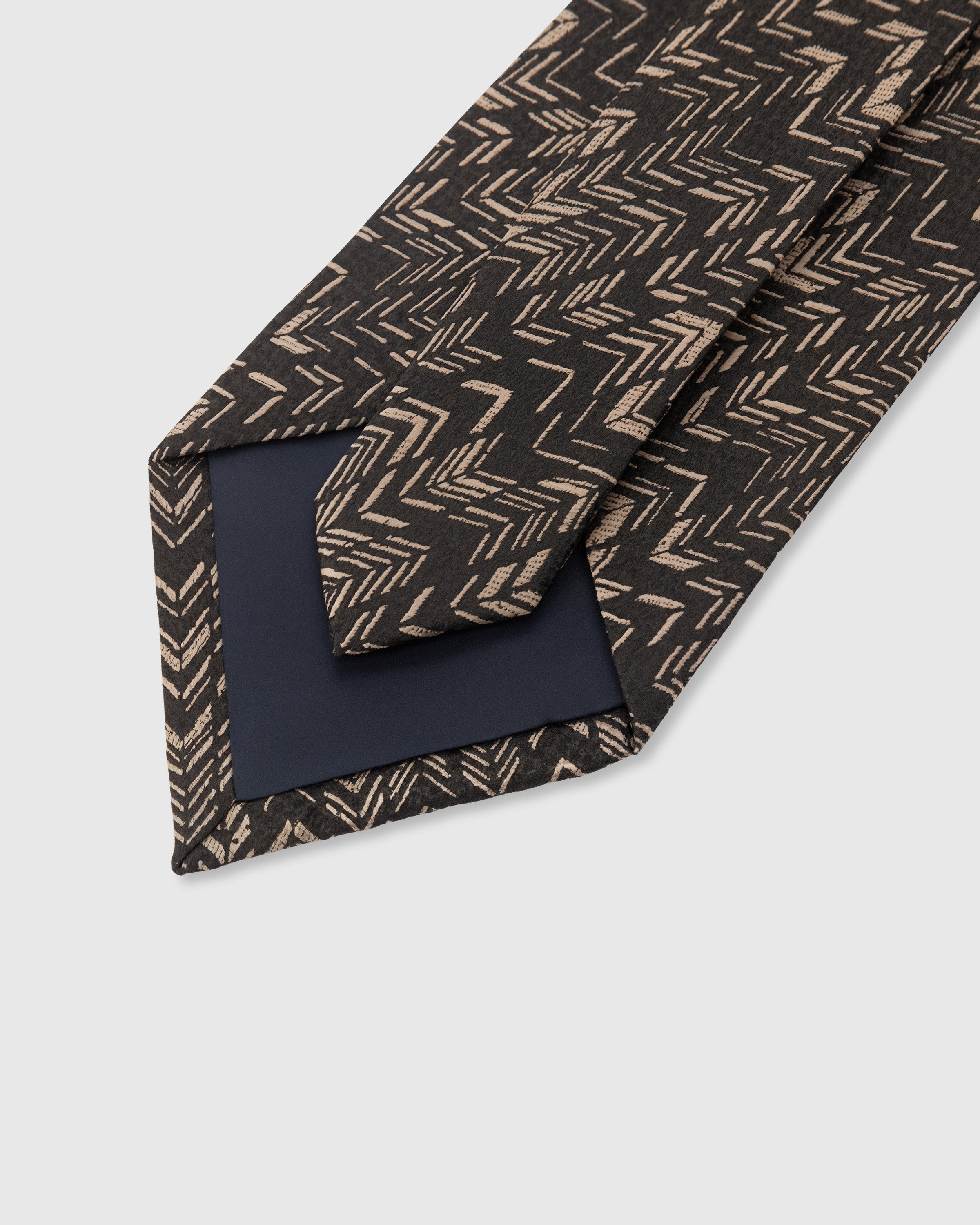 STICKYZOO Onyx Herringbone Tie, 100,000+ sold, structured interlining and hand-finished interior, 145 x 8 cm