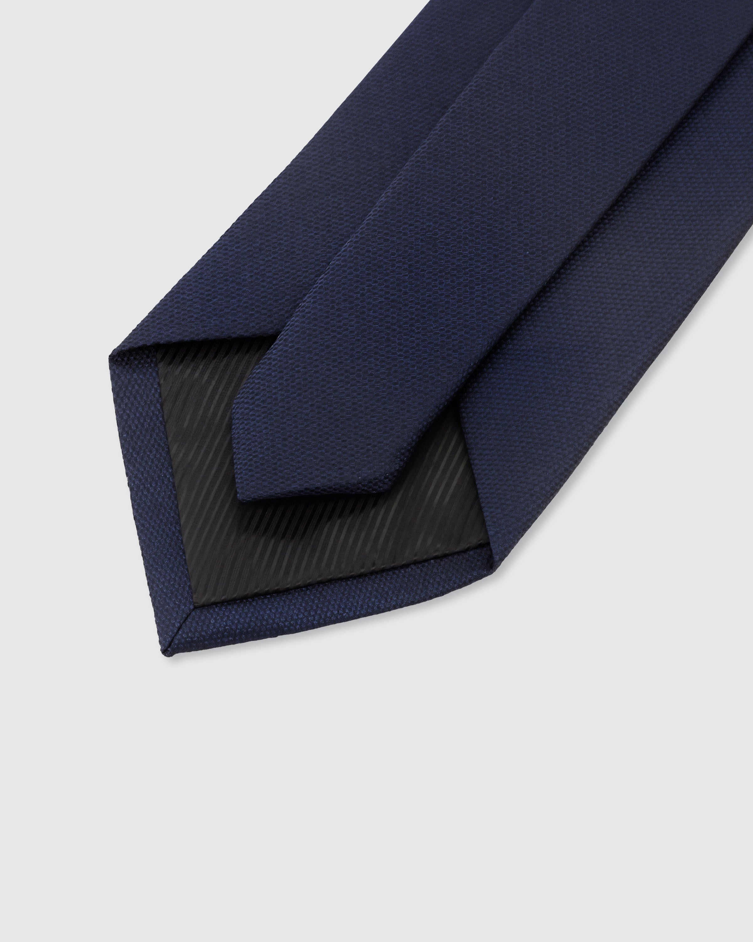 STICKYZOO Midnight Silk Tie — 45° bias-cut Italian method, structured interlining, hand-finished interior