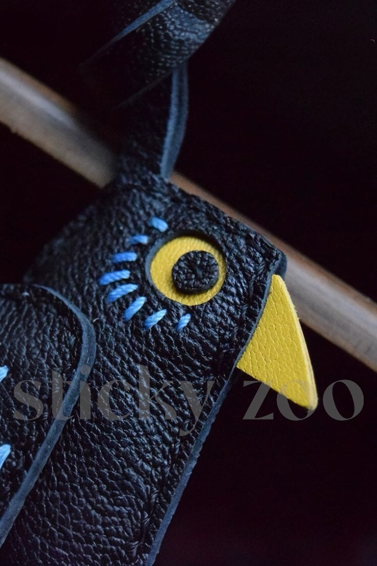 関税送料込 sticky zoo Blackbird バックチャーム キーホルダー BLACK BIRD CHARM – Sticky Zoo®