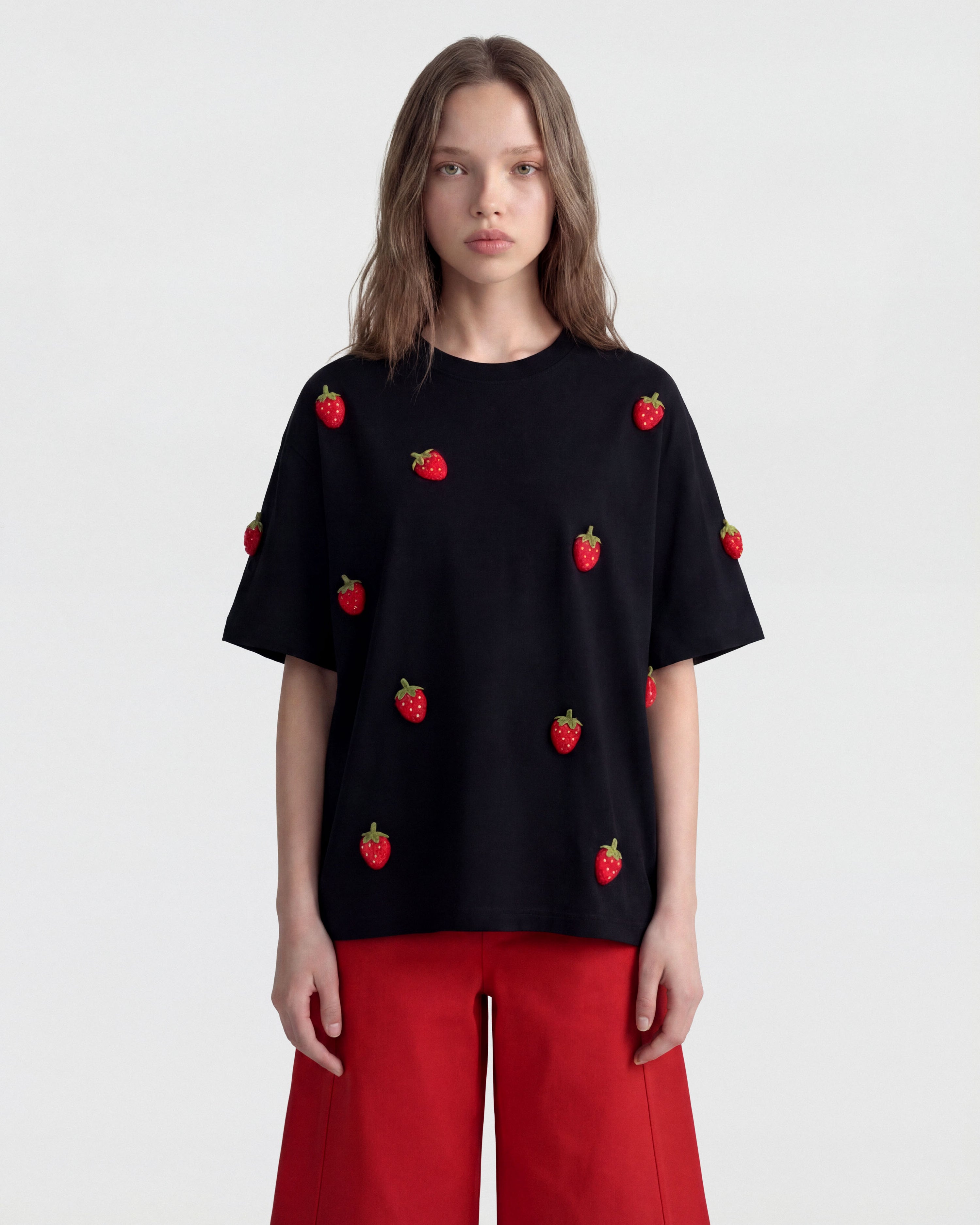STRAWBERRY T-SHIRT