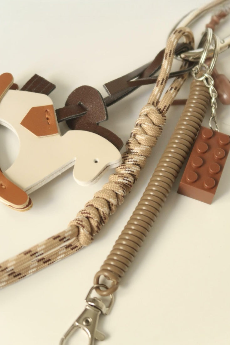 WOODY CHARM