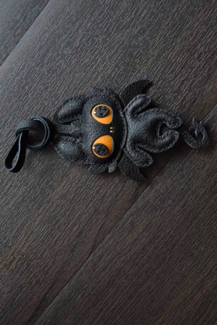 DRAGON CHARM