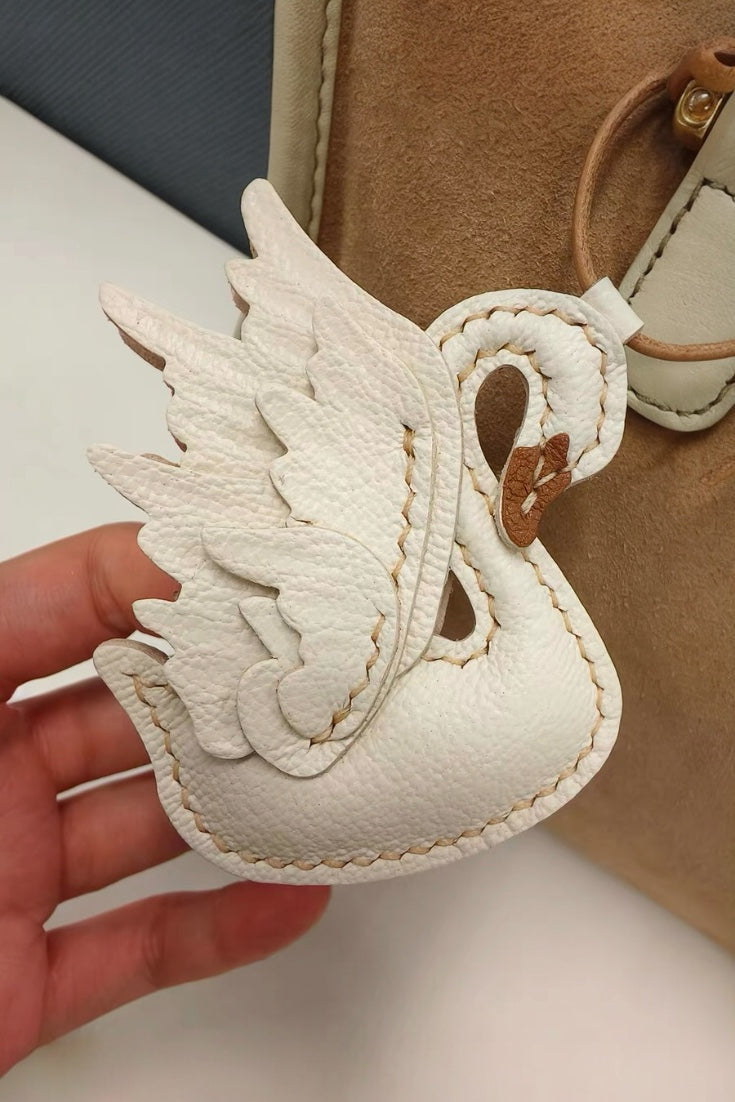 SWAN BAG CHARM