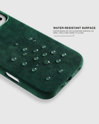 Pouzdro na telefon Alcantara — Evergreen
