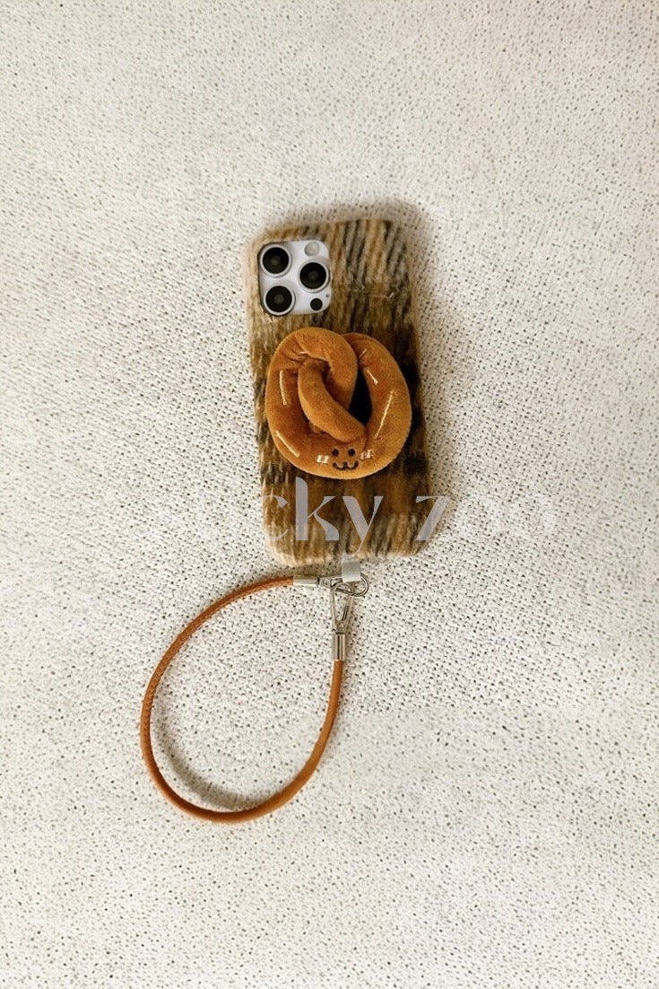 PRETZEL PLUSH CASE