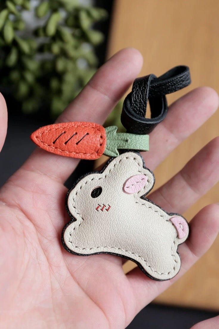 RABBIT WITH CARROT BAG CHARM