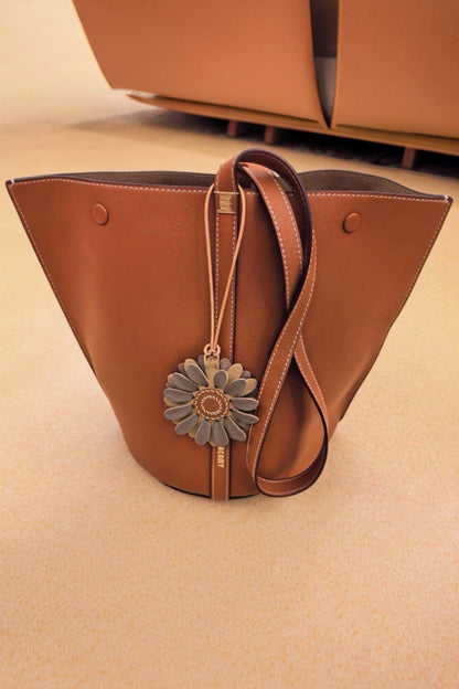 FLOWER BAG CHARM