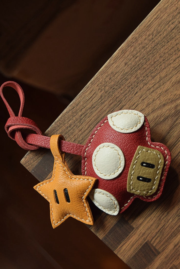 MUSHROOM CHARM