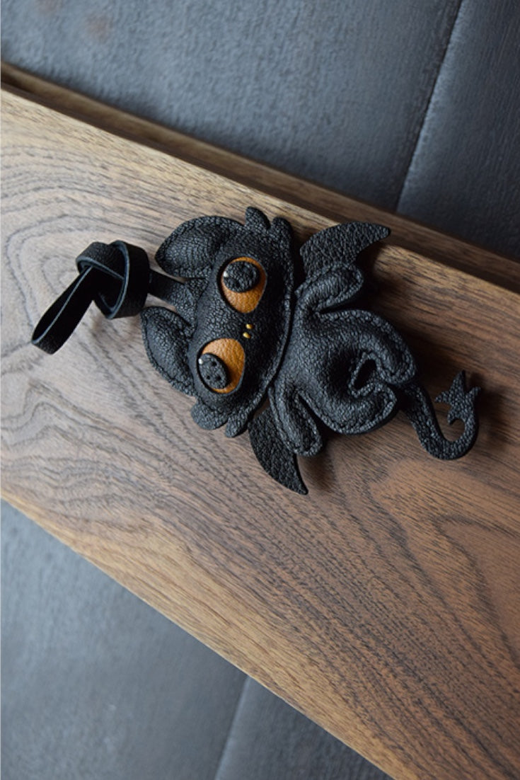 DRAGON CHARM