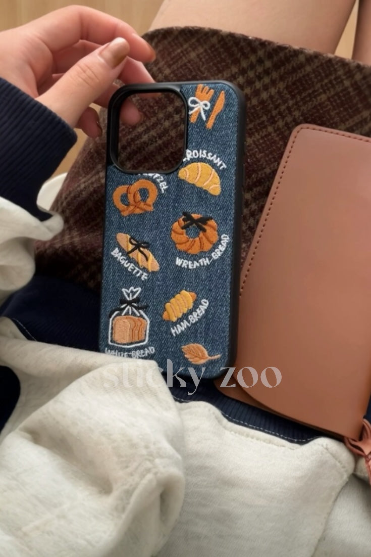 CROISSANT CASE