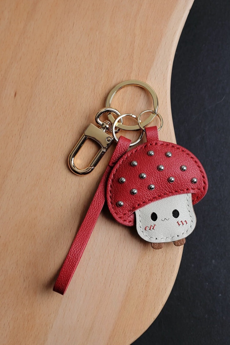 MUSHROOM BAG CHARM