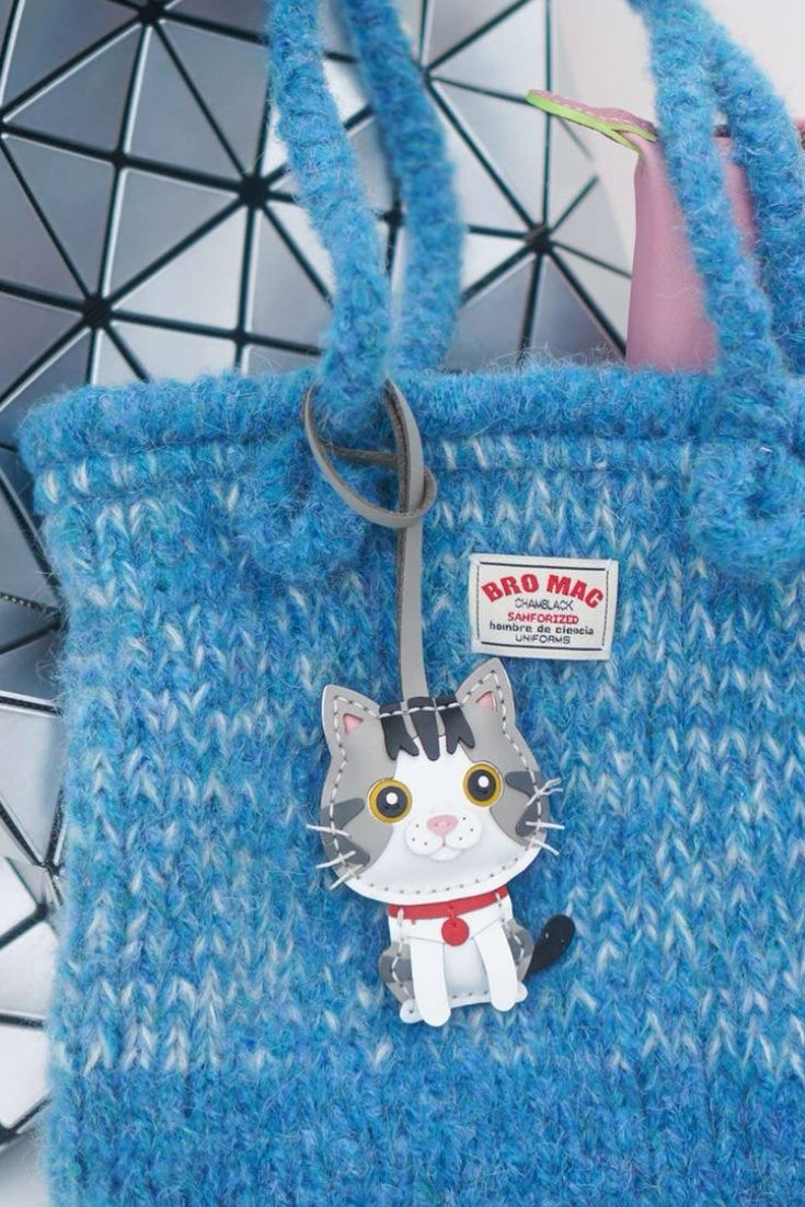 AMERICAN WIREHAIR CAT CHARM