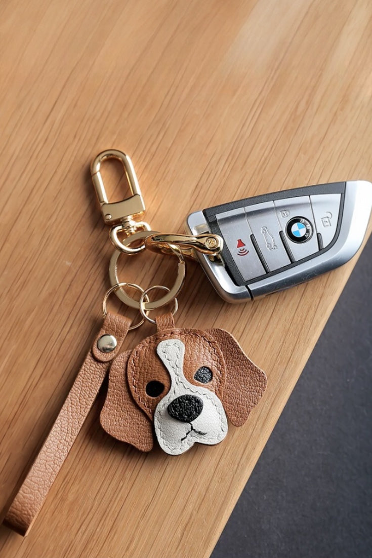 BEAGLE CHARM
