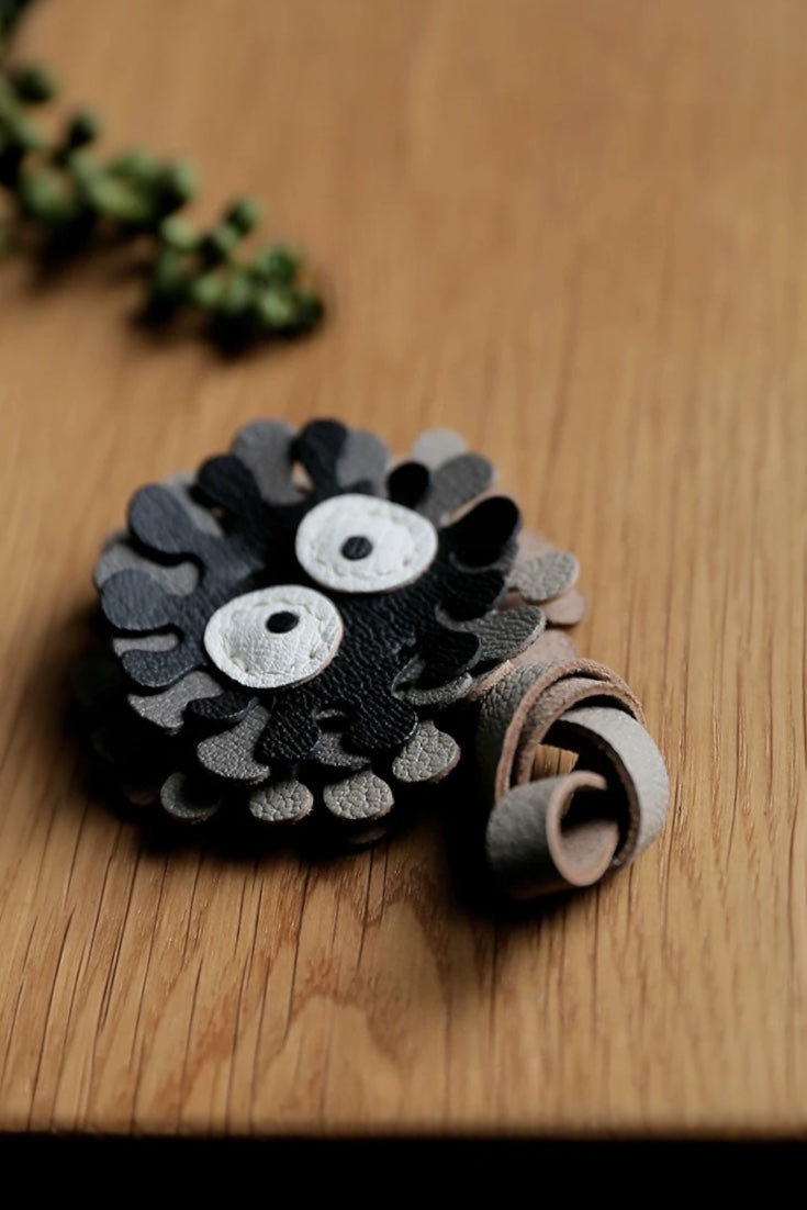 SUSUWATARI CHARM – Sticky Zoo®