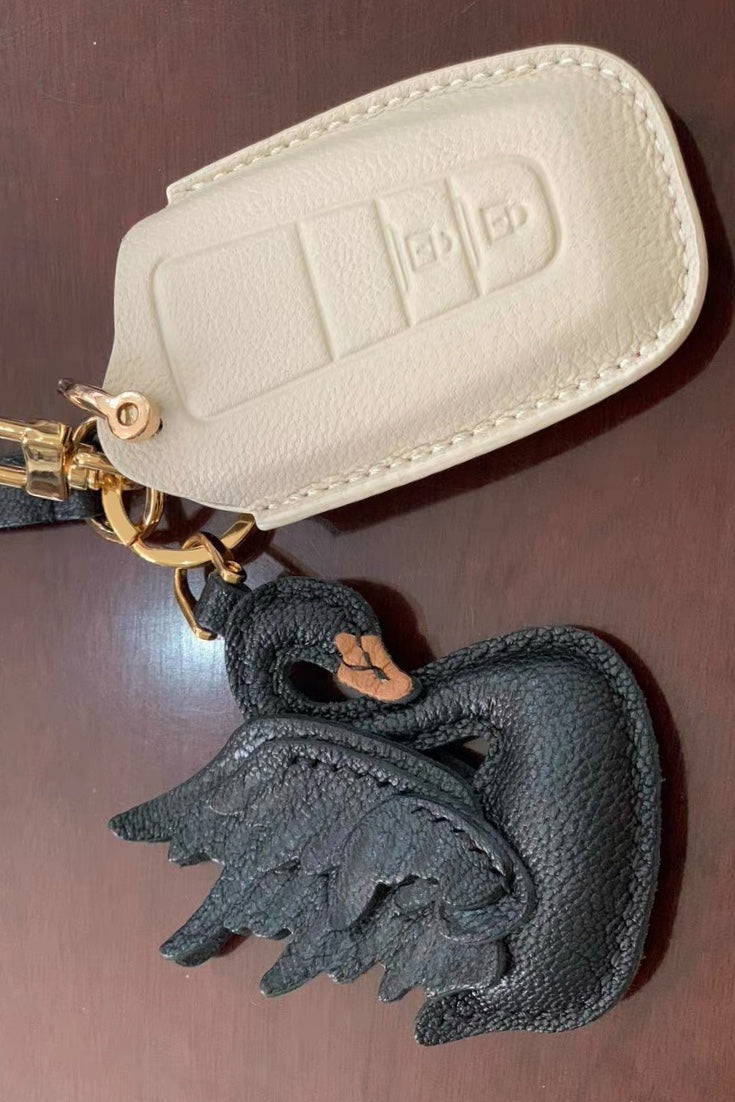 SWAN BAG CHARM