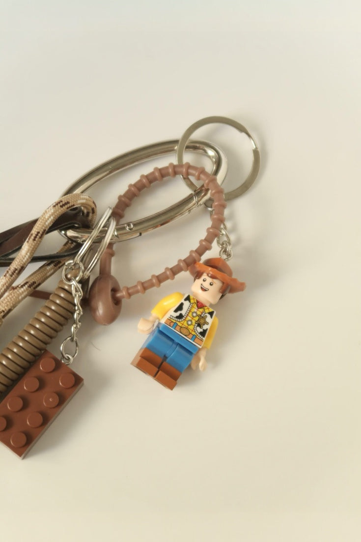 WOODY BAG CHARM