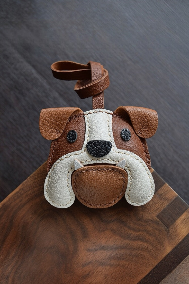 BULLDOG CHARM