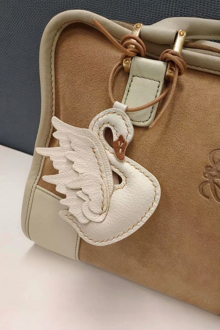 SWAN BAG CHARM