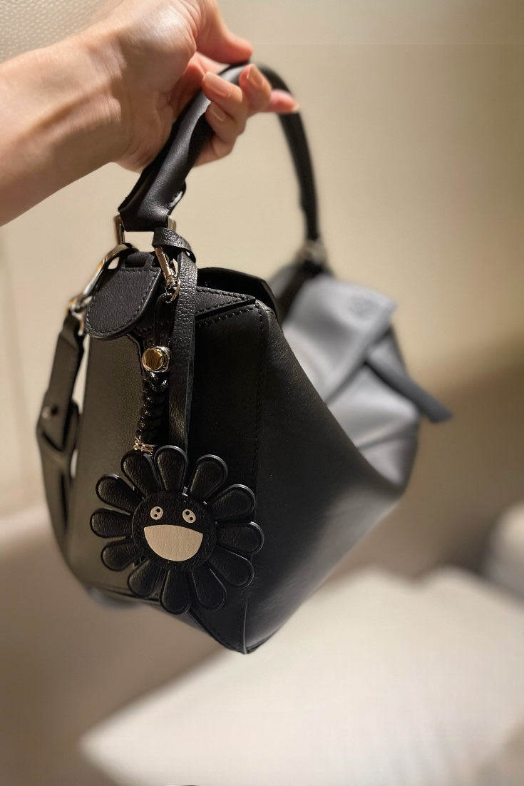 NIGHT FLOWER BAG CHARM