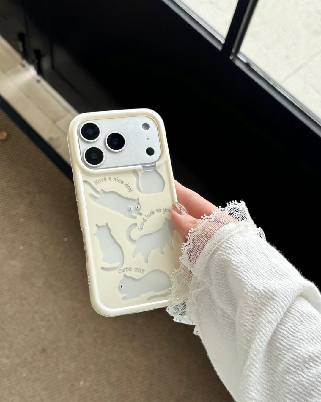 CUTE KITTEN CASE