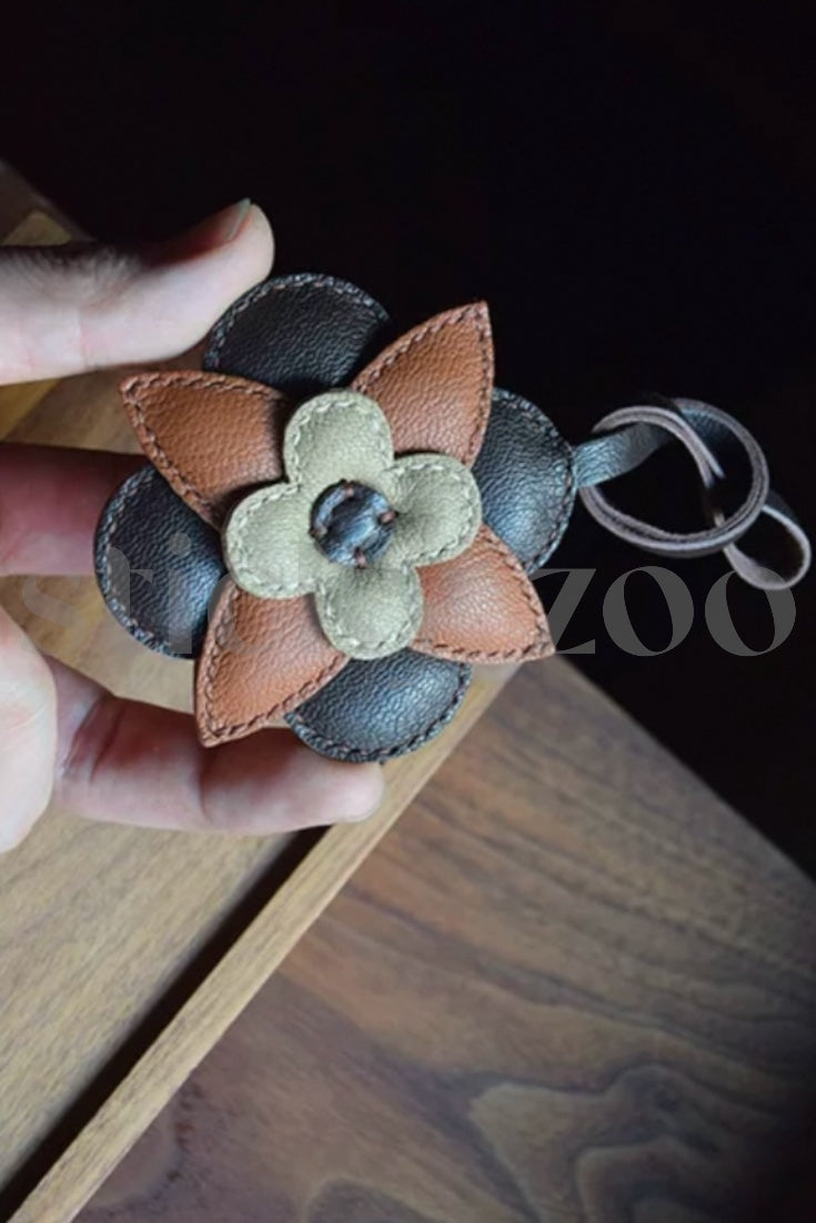 BLOOM CHARM