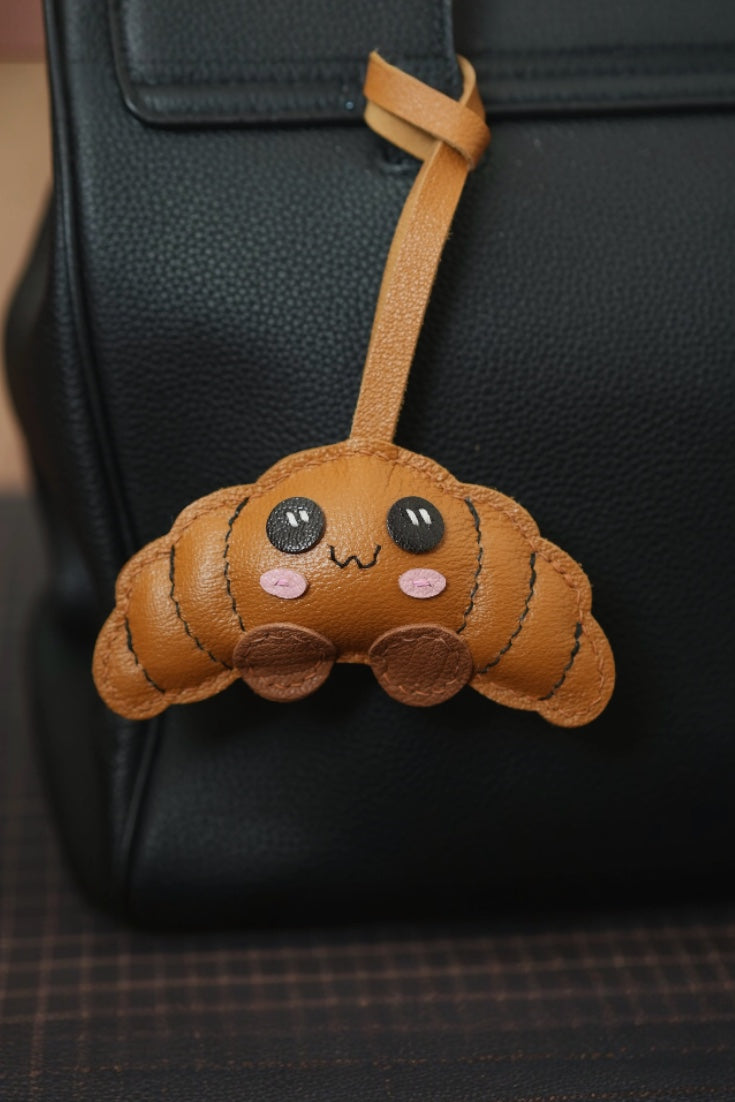 CROISSANT CHARM