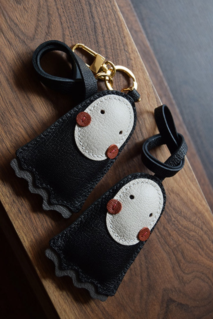 NO FACE CHARM