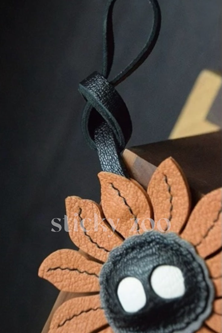 FLOWER CHARM