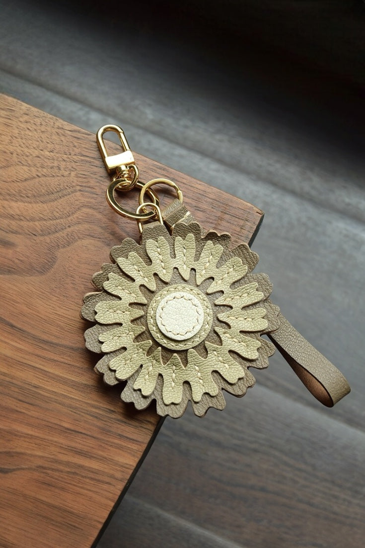 FLOWER BAG CHARM