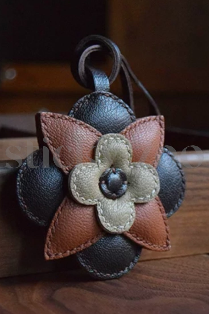 BLOOM CHARM