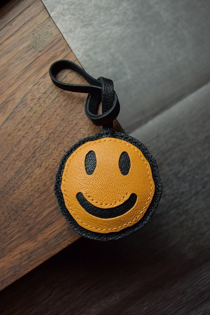 SMILE BAG CHARM