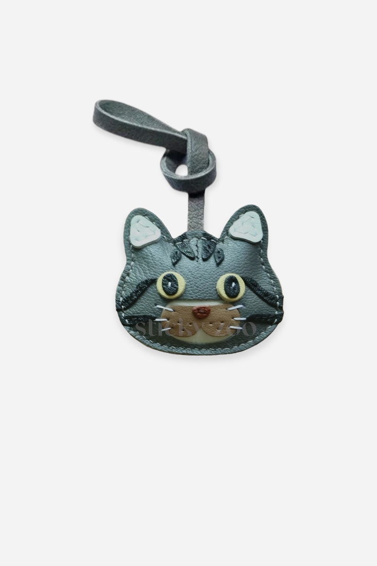 AMERICAN SHORTHAIR CHARM