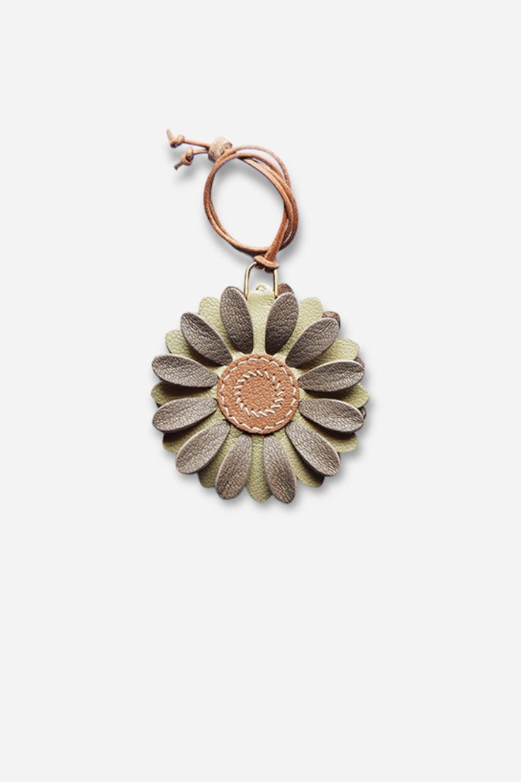 FLOWER BAG CHARM