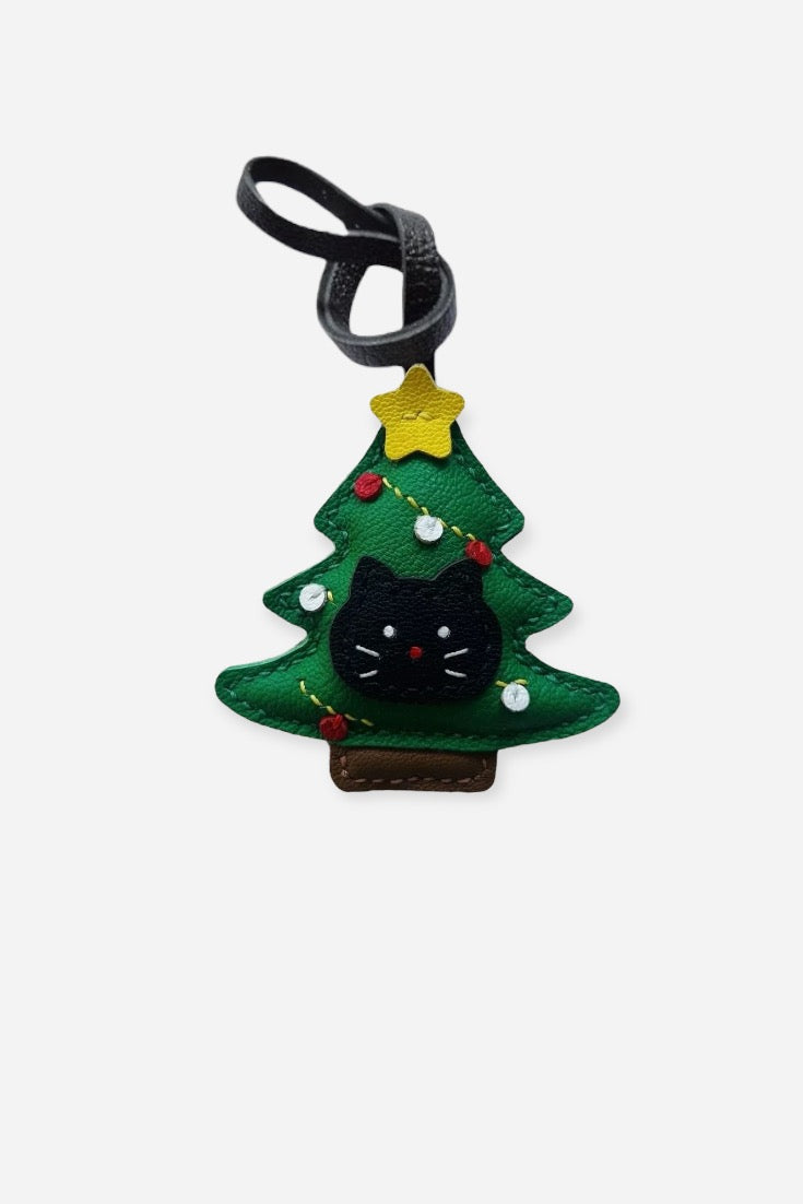 KITTEN IN CHRISTMAS TREE CHARM