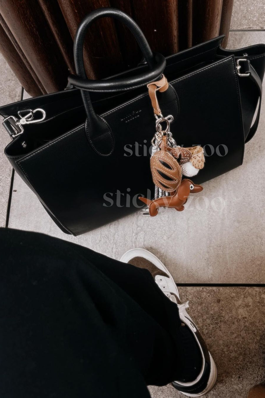 BREAD CHARM