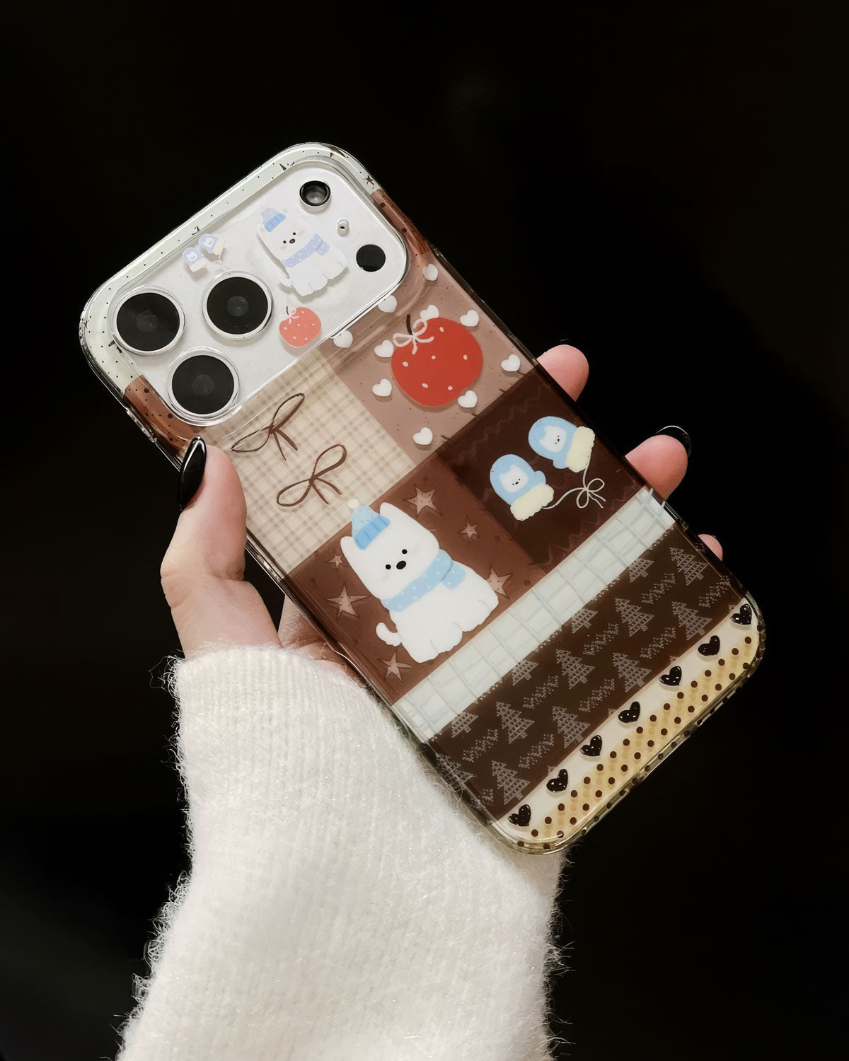 COZY WINTER PATCH PHONE CASE