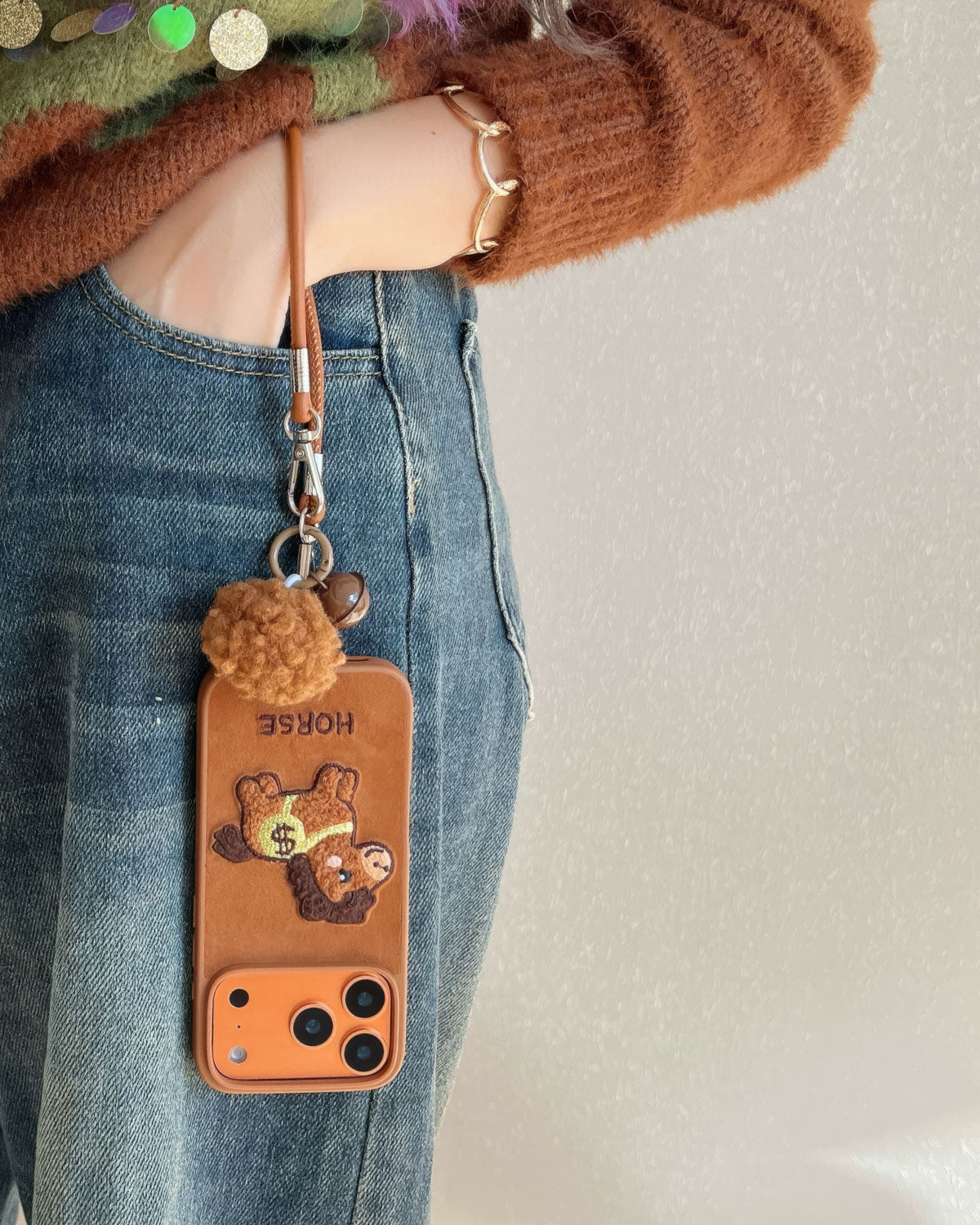 COZY HORSE STRAP PHONE CASE