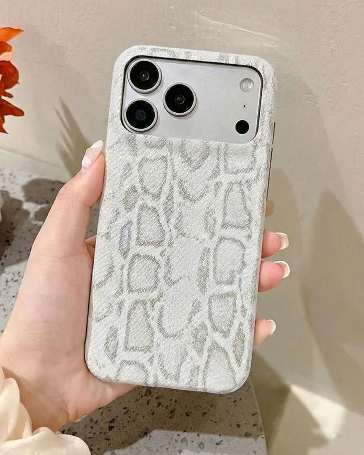 WHITE SNAKE TEXTURE Phone Case