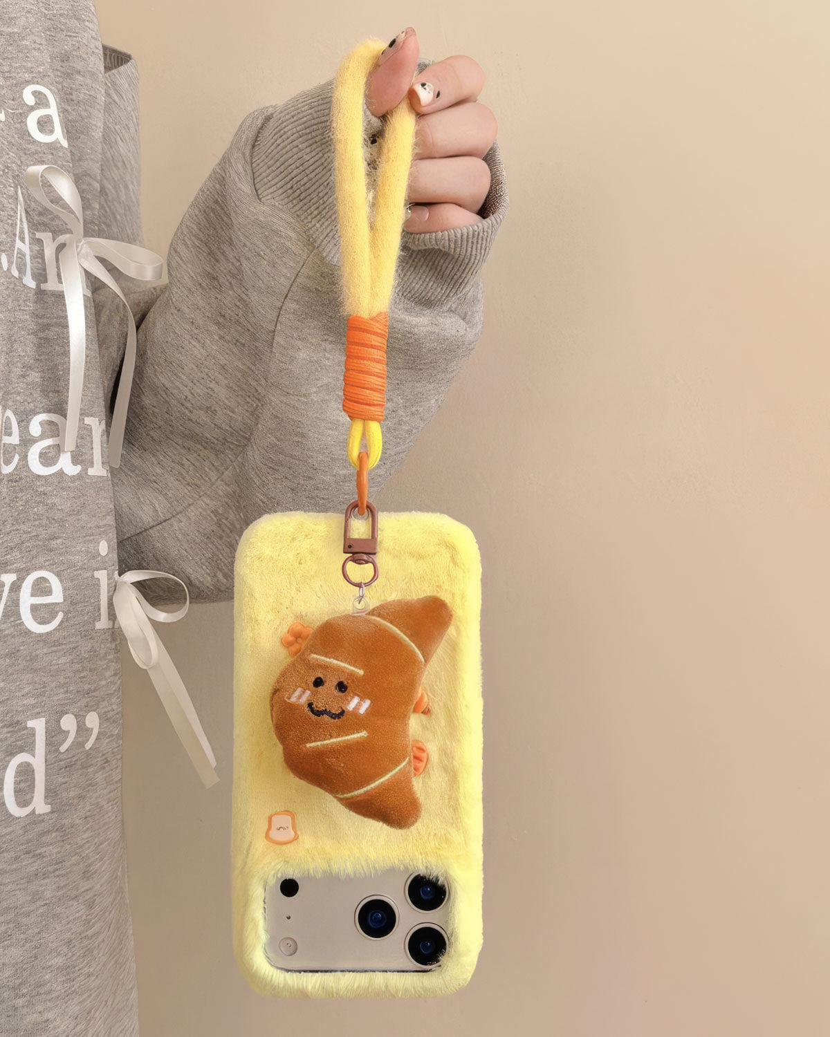 FLUFFY BAKERY PHONE CASE