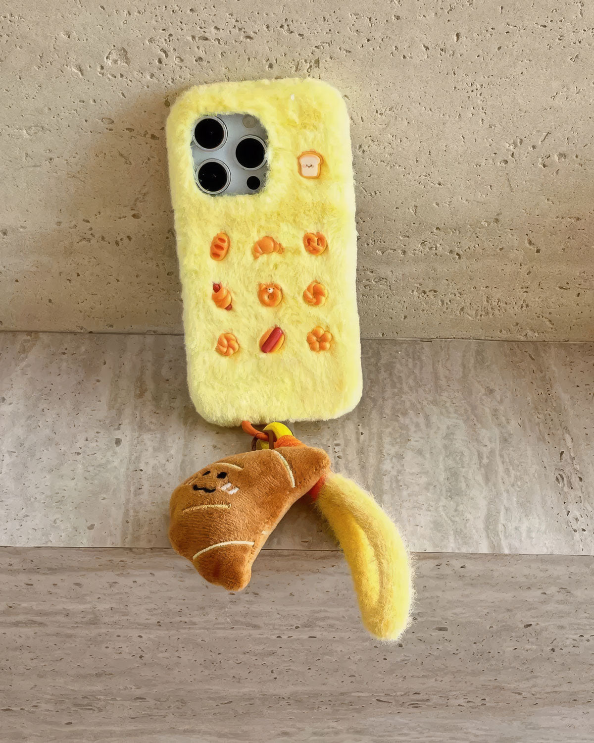 FLUFFY BAKERY PHONE CASE