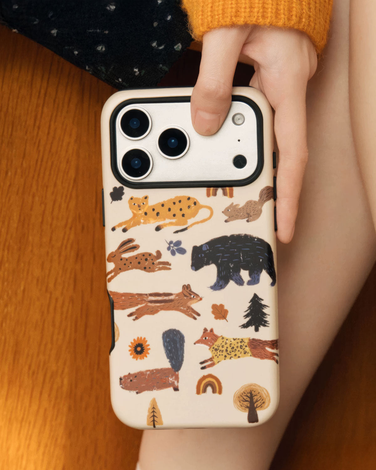 FOREST FRIENDS GRIP PHONE CASE