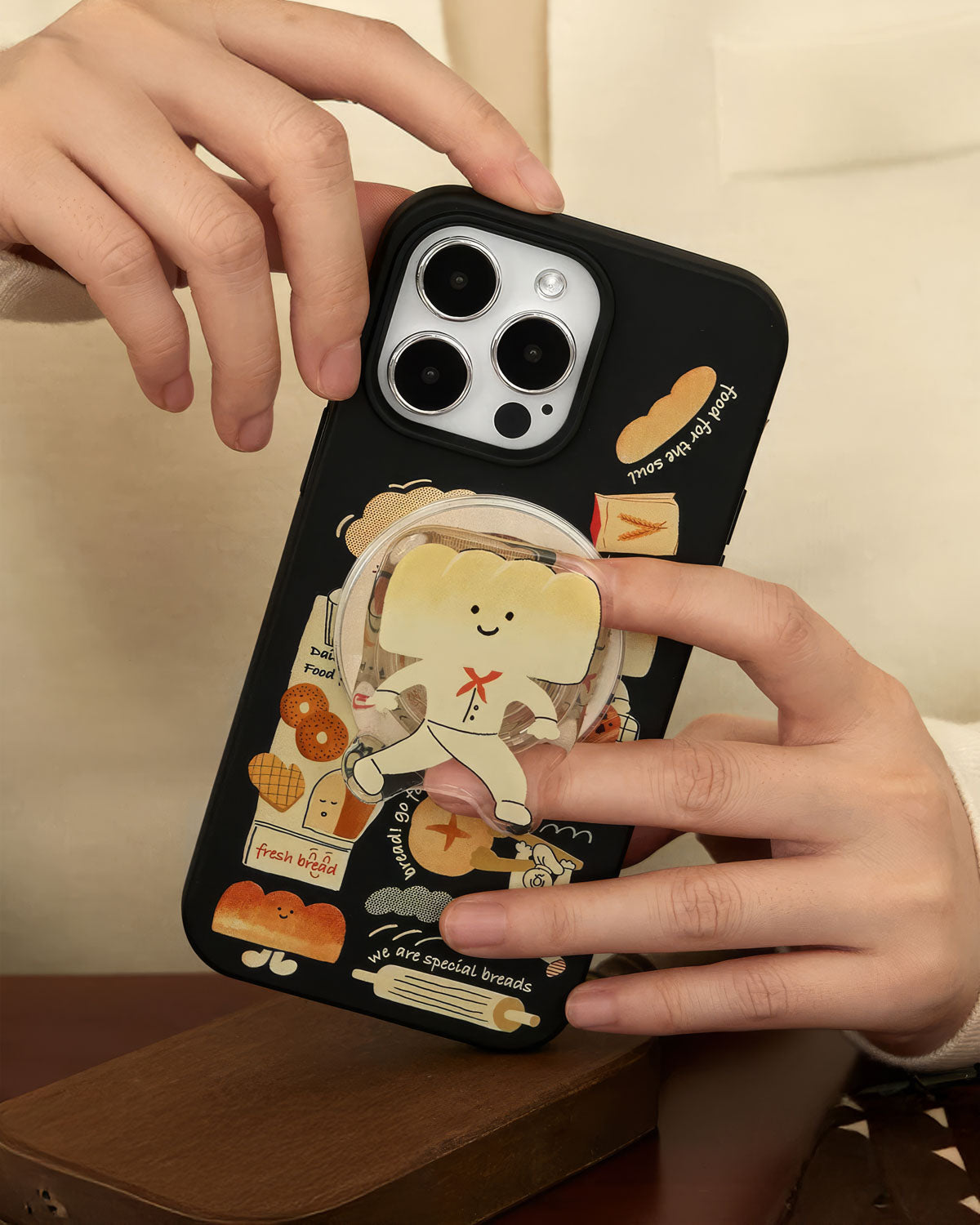 BAKERY STORY GRIP PHONE CASE