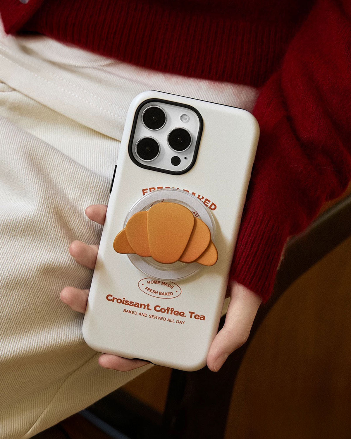 FRESH BAKED CROISSANT PHONE CASE
