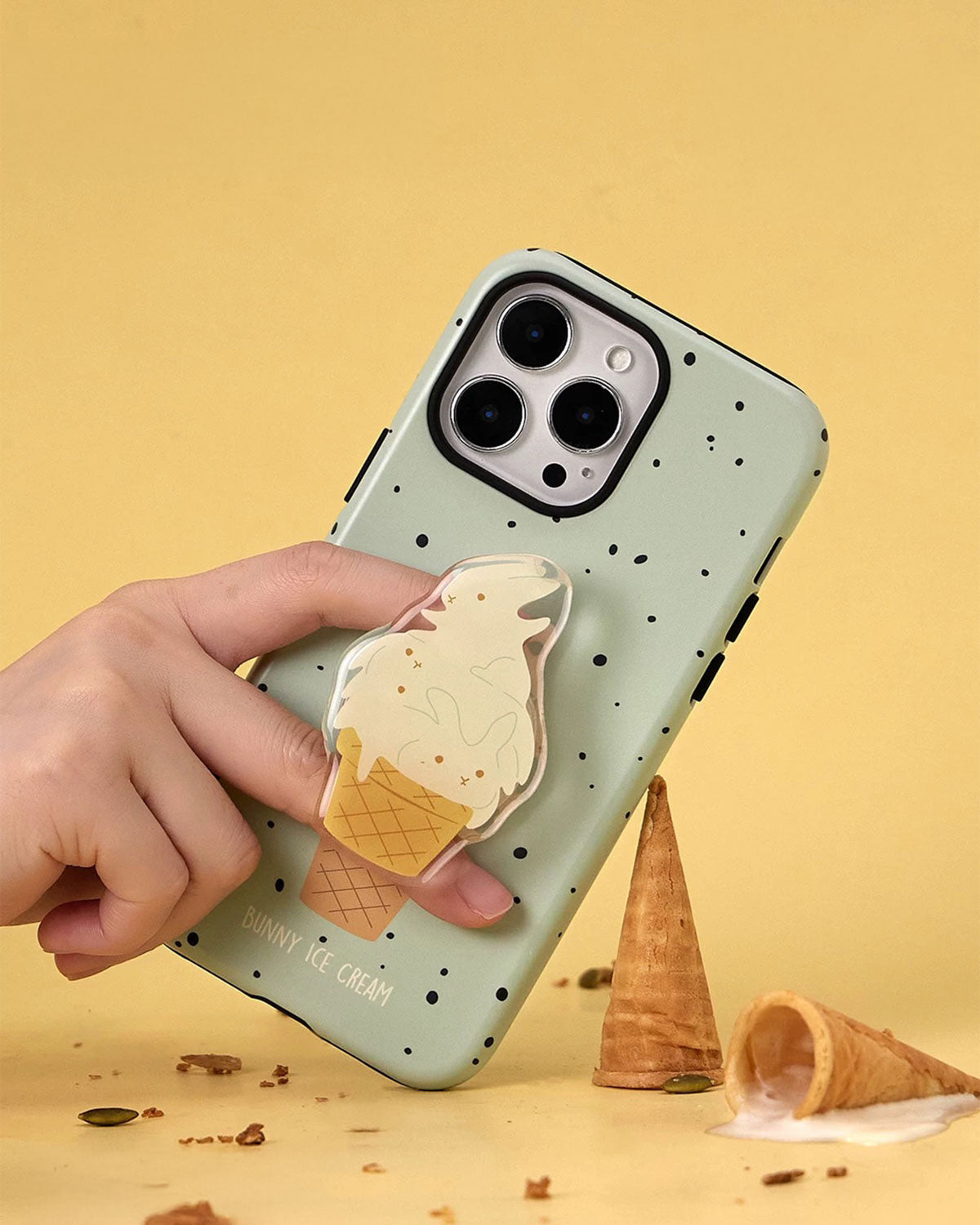 BUNNY ICE CREAM PHONE CASE