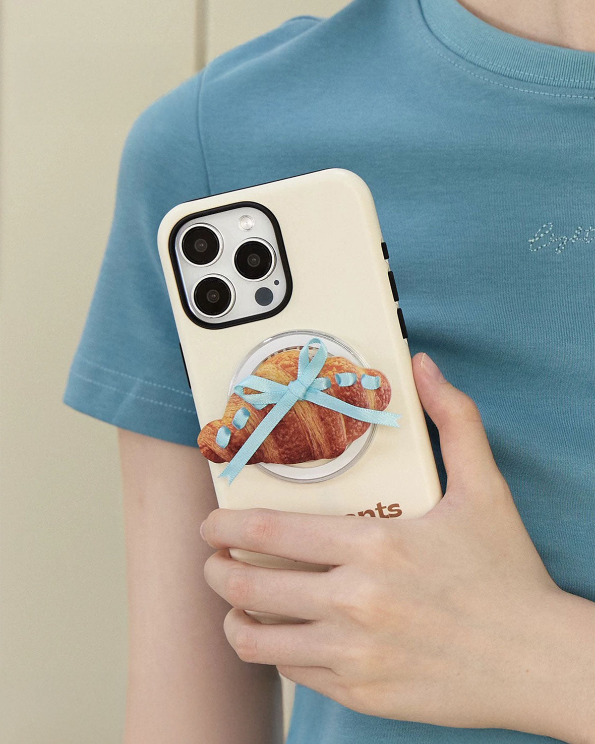 WEEKEND CROISSANT GRIP PHONE CASE