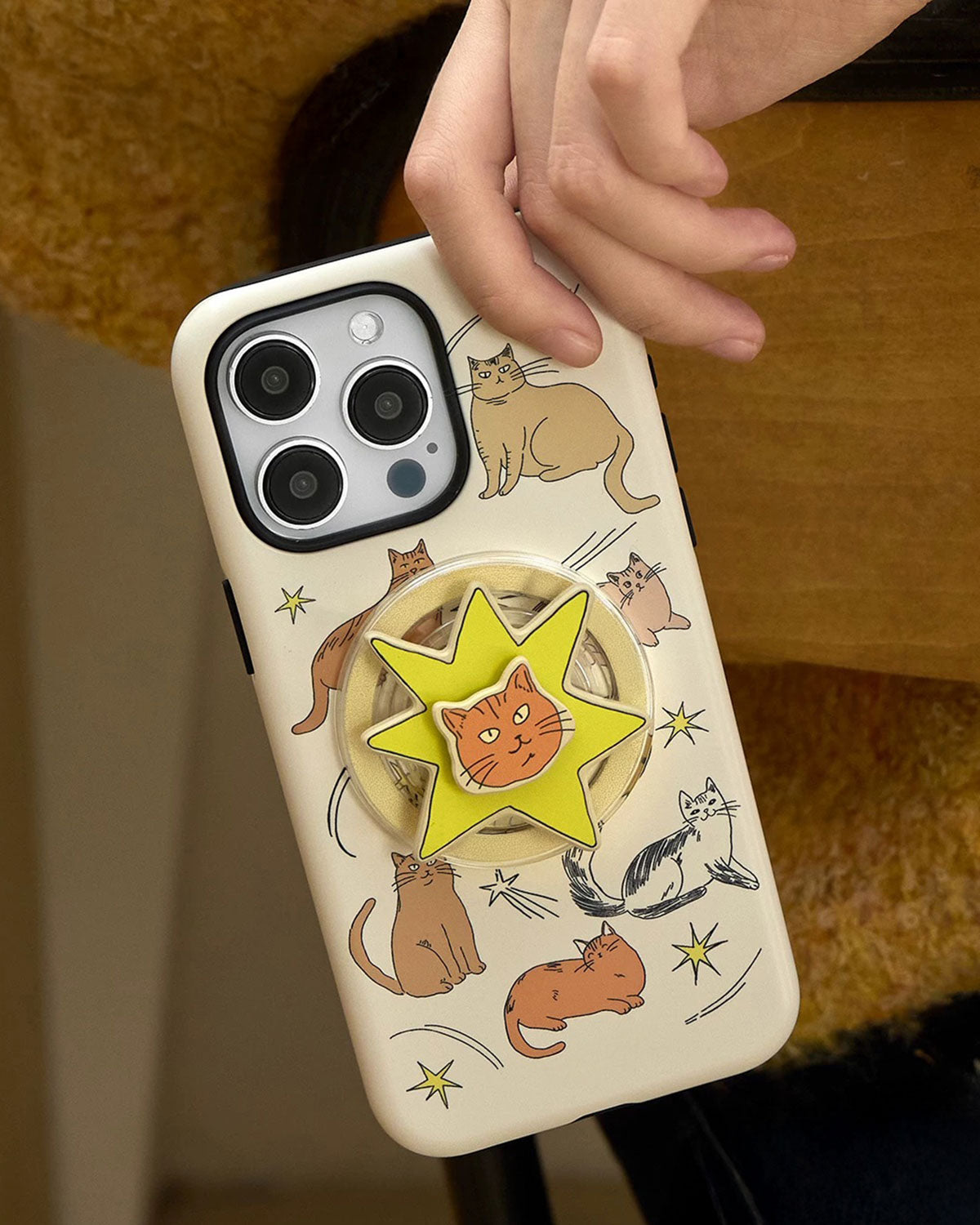 STAR CAT GRIP PHONE CASE