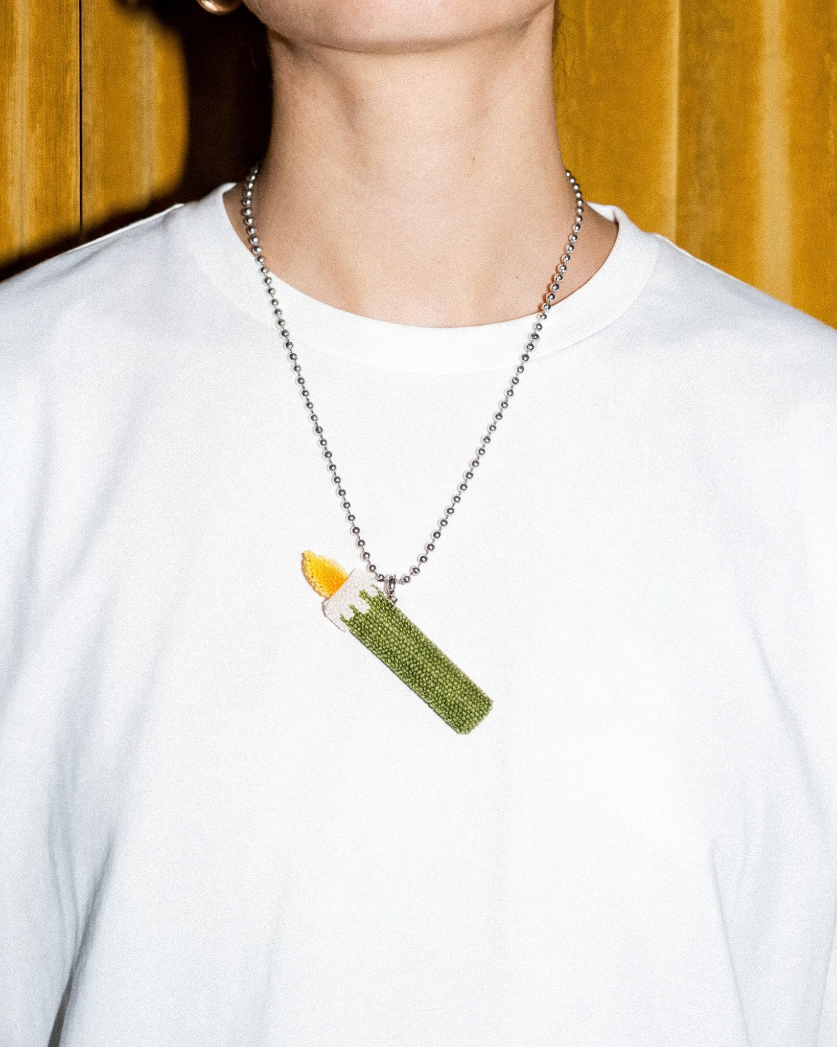 GREEN CANDLE BEAD NECKLACE