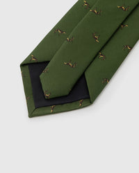 STICKYZOO HUNTER STAG TIE back detail showing structured interlining and hand-finished slip stitching, 145 × 8 cm