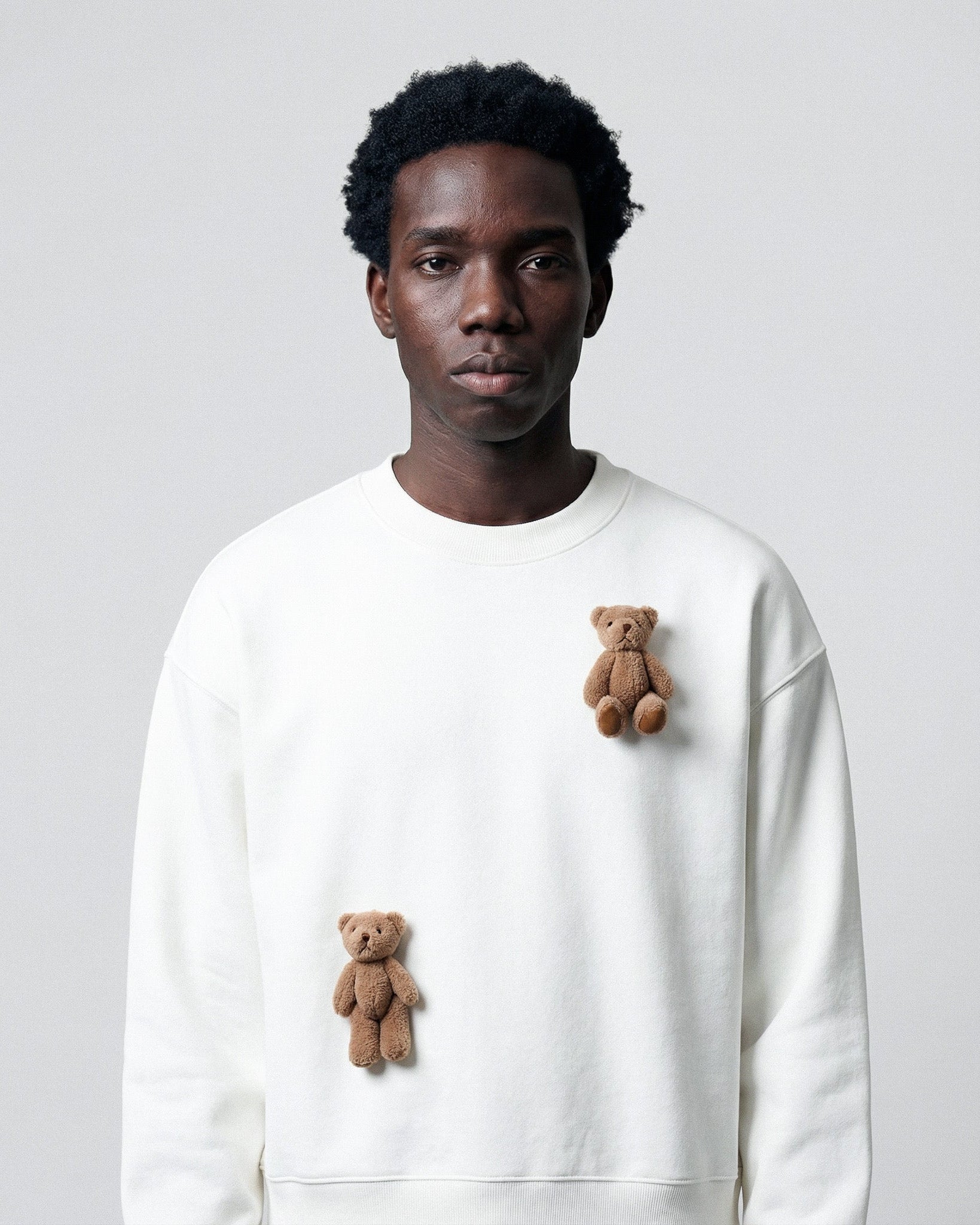 Handmade 3D Plush Bear Sweatshirt · 450gsm White Cotton – STICKYZOO®
